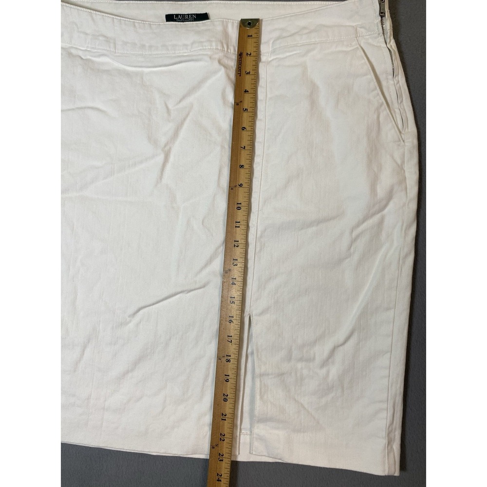 Lauren Ralph Lauren Women's Size 20 White Jean/Denim Skirt Pockets! Above Knee - Picture 2 of 7